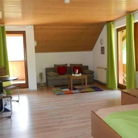 Appartementhaus Wiesengrund Apartmanhotel Bad Teinach-Zavelstein