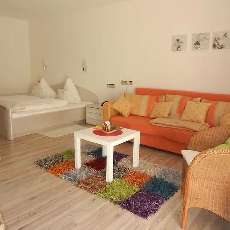 Appartementhaus Wiesengrund 3*